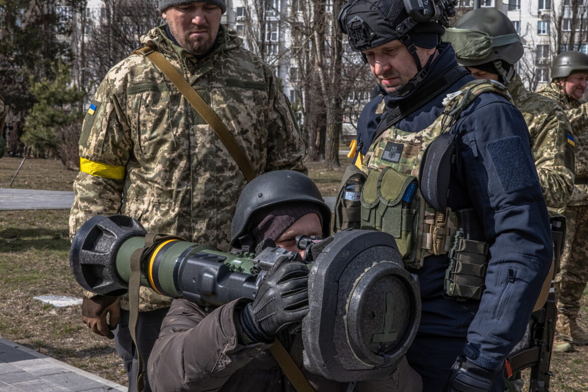 Tropas rusas golpean a Ucrania; destruyen sistema de defensa antiaéreo Avenger de EU