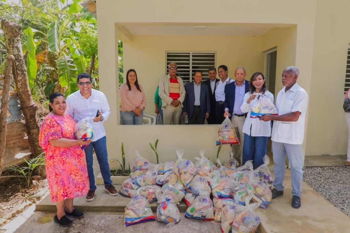 Gabinete de Política Social entrega vivienda a familia vulnerable en Santo Domingo Este